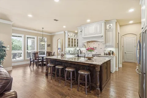 $1,400,000 | 800 Stonewood Boulevard, Bartonville, TX 76226