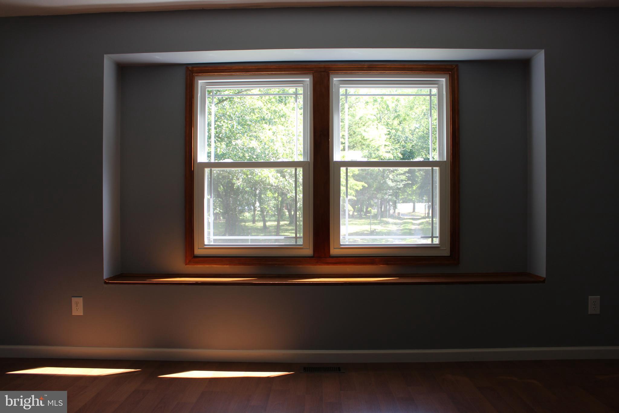 534 North 1st Road Hammonton, NJ 08037 - Photo 8 of 20 Bedroom 2 with bay window