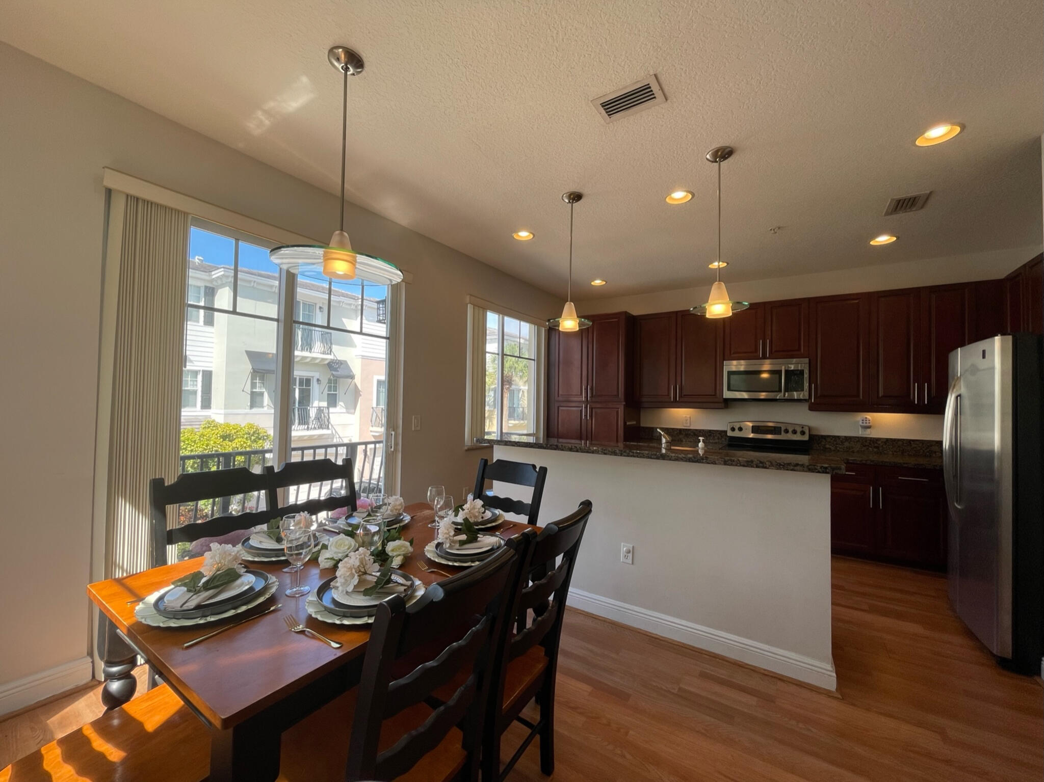 535 North West 39th Circle Boca Raton, FL 33431 - Photo 5 of 25 04