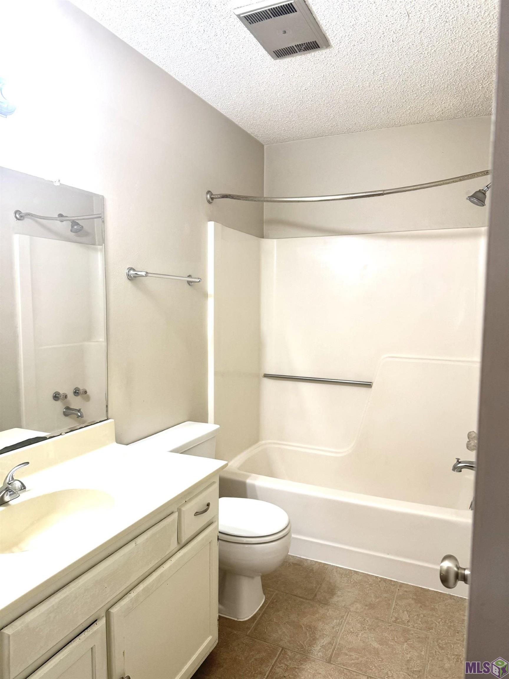 11011 Cal Road, Unit 88 St. George, LA 70809 - Photo 5 of 6