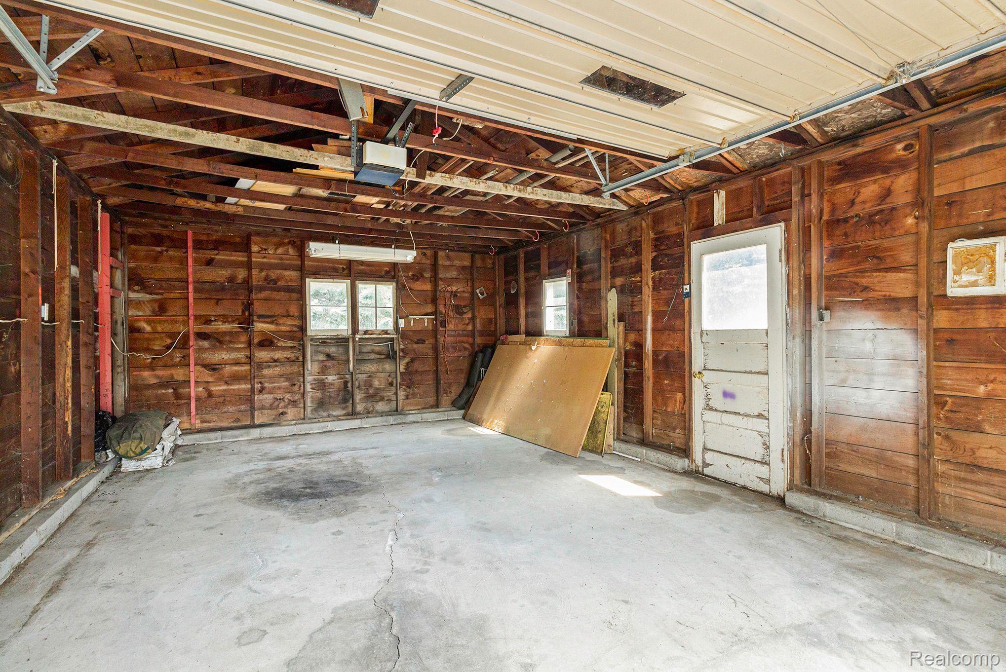 10161 Lehring Road Byron, MI 48418 - Photo 16 of 24 Gallery Image 16