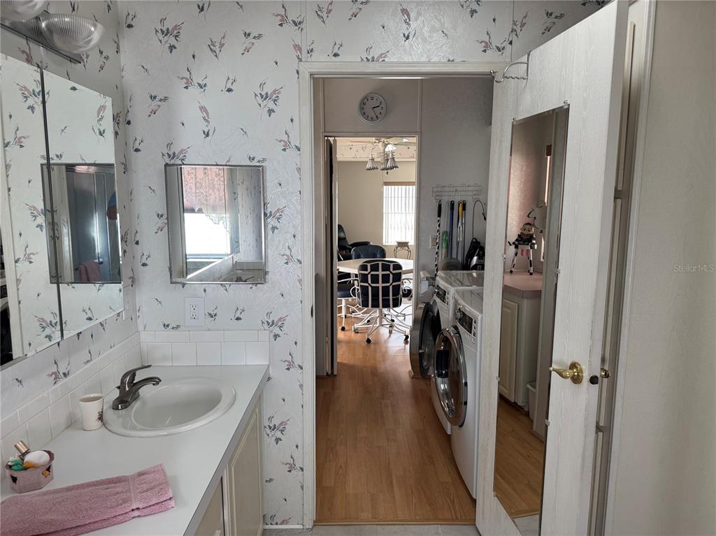 1001 Starkey Road, Unit 663 Largo, FL 33771 - Photo 12 of 17 Gallery Image 12