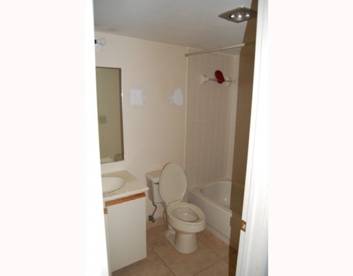 4275 Wood Ride Road, Unit 912B Boynton Beach, FL 33436 - Photo 8 of 12 Additional Photo