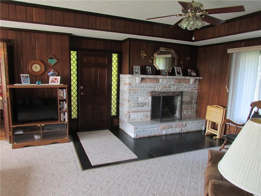 2508 Ridge Road Elizabeth, PA 15037 - Photo 15 of 25 1st floor family room