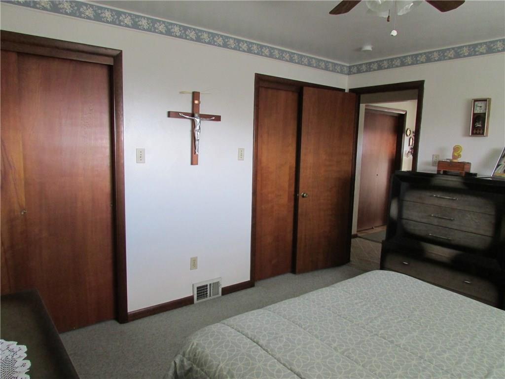 2508 Ridge Road Elizabeth, PA 15037 - Photo 20 of 25 Mast Bedroom with 2 large closets