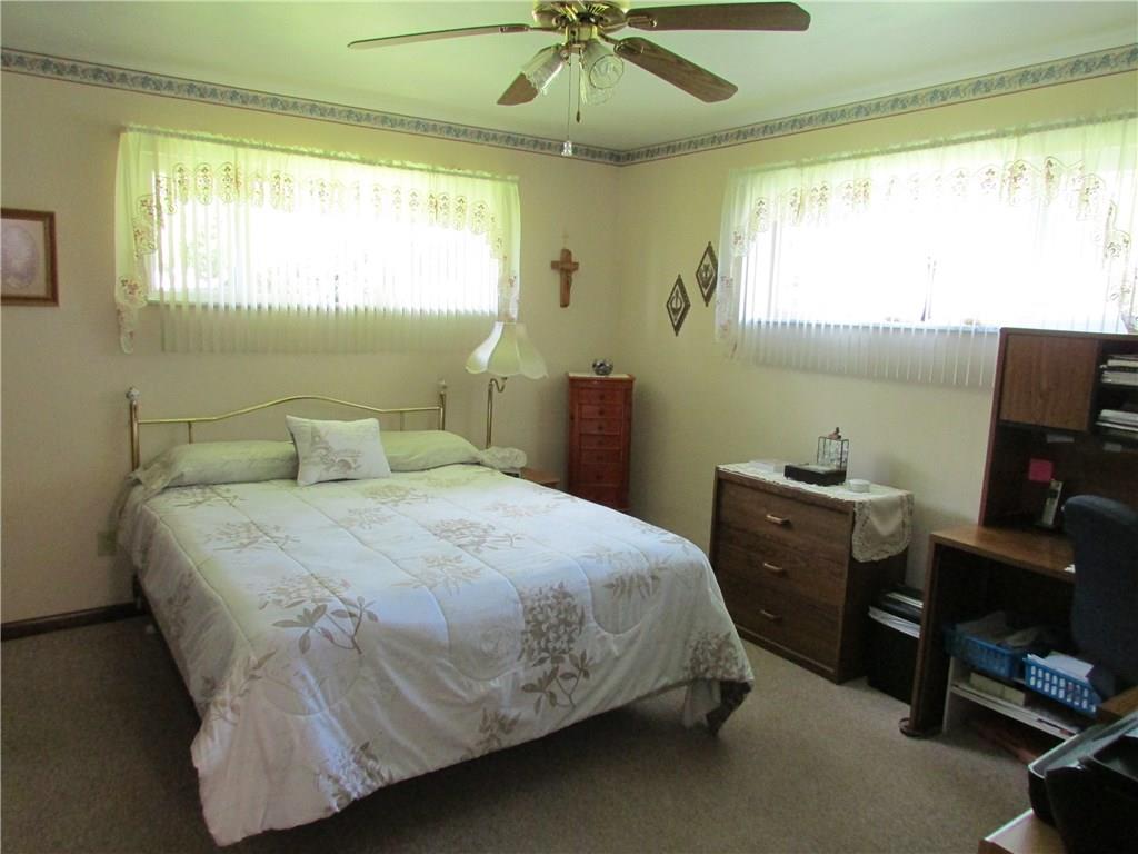2508 Ridge Road Elizabeth, PA 15037 - Photo 21 of 25 2nd Bedroom