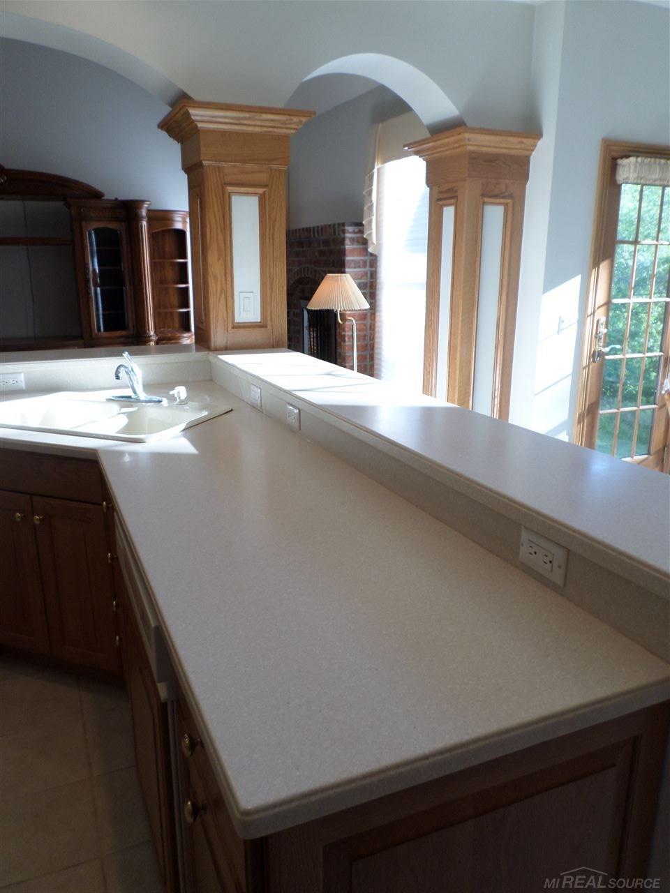 5569 Yankee Road St. Clair, MI 48079 - Photo 9 of 70 50016156-8.JPG