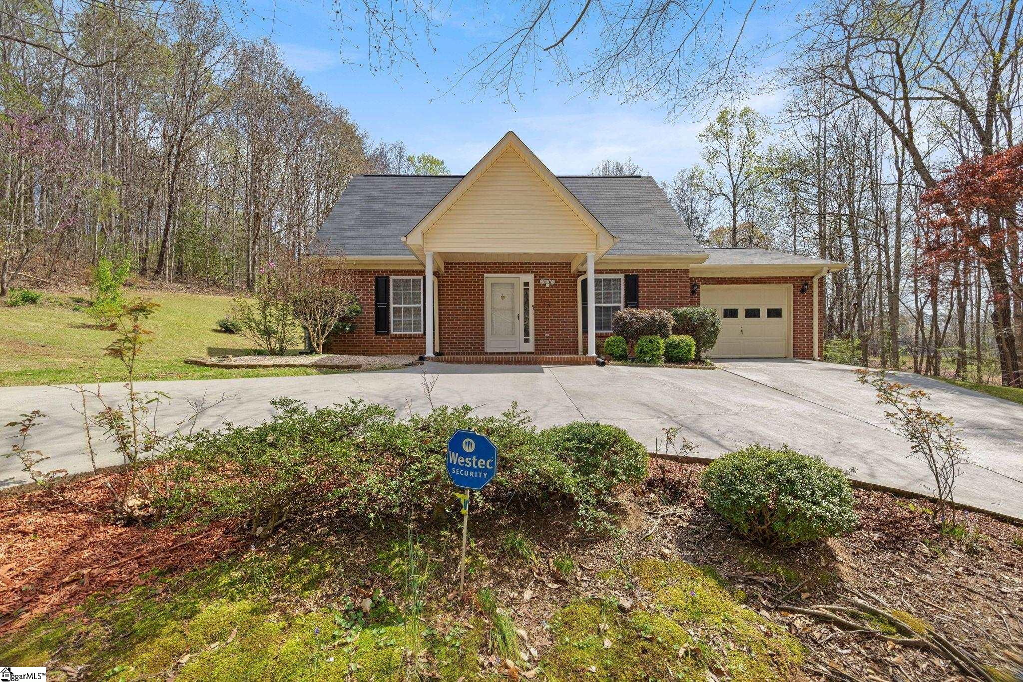 174 Turpin Drive Easley, SC 29640 - Photo 31 of 45