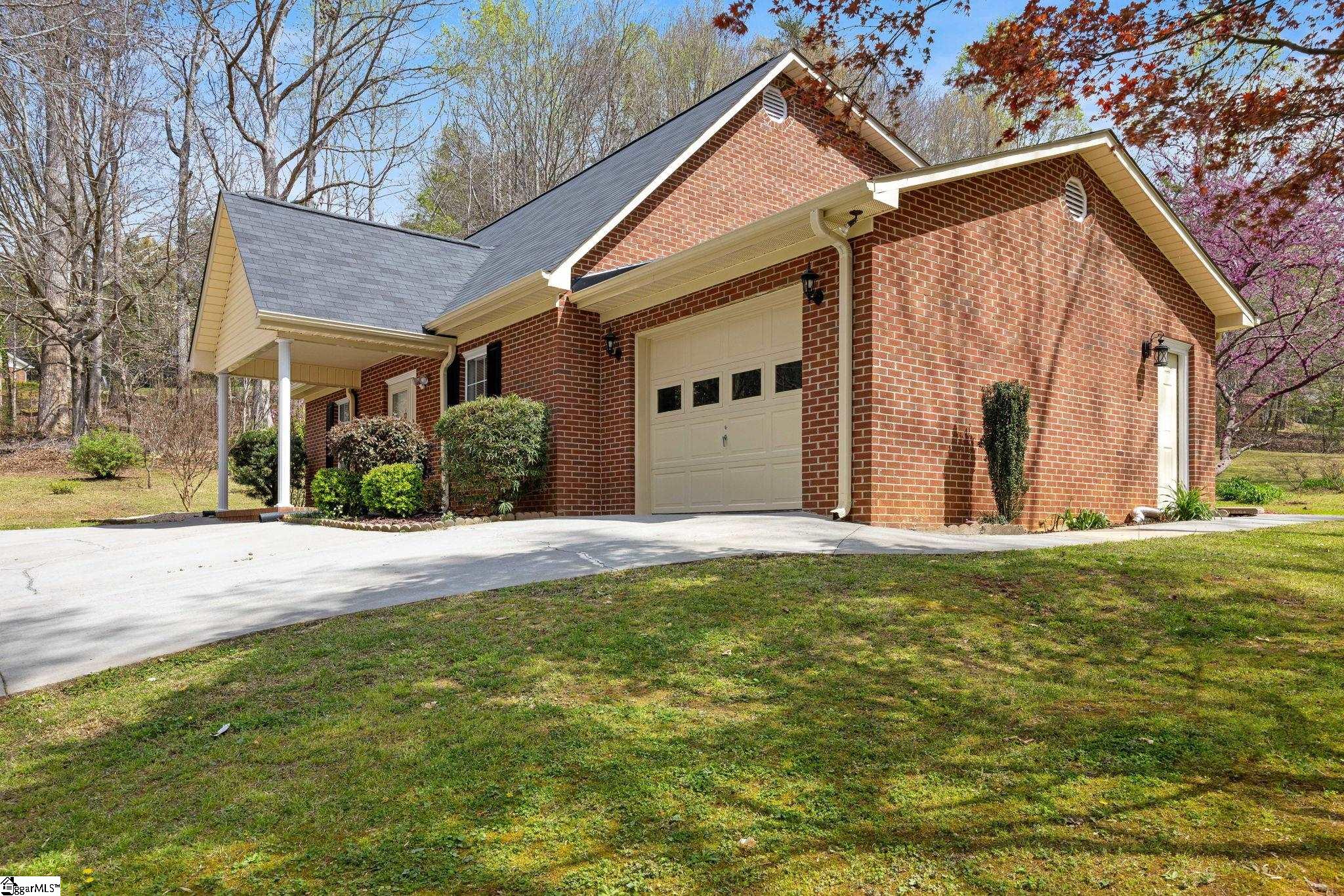 174 Turpin Drive Easley, SC 29640 - Photo 33 of 45