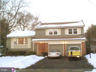 15 Cobblestone Road Cherry Hill, NJ 08003 - Photo 1 of 5