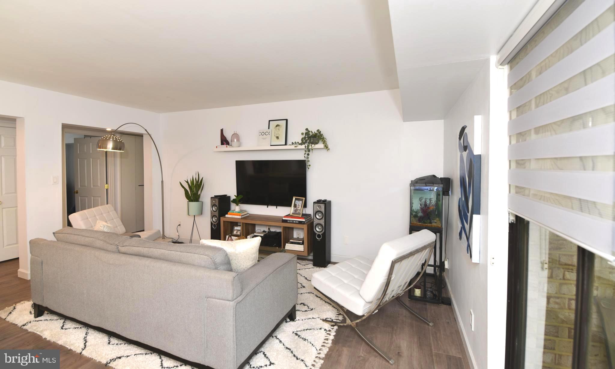 2235 Castle Rock Square, Unit 1B Reston, VA 20191 - Photo 12 of 26 Gallery Image 12