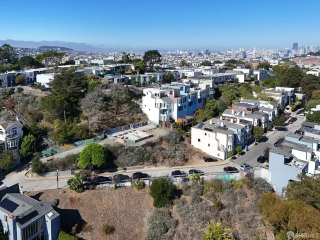 $1,100,000 | 400 Franconia Street, San Francisco, CA 94110