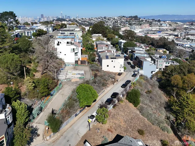 $1,100,000 | 400 Franconia Street, San Francisco, CA 94110