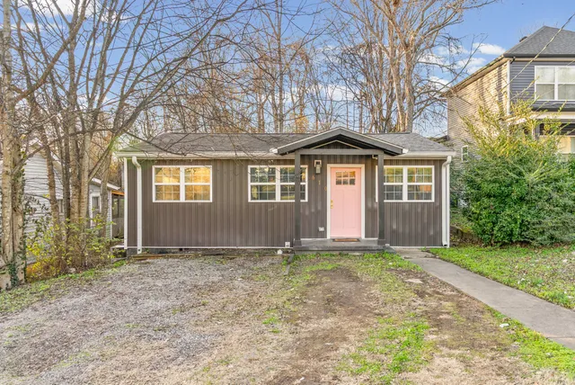 $1,650 | 610 Ford Street, Clarksville, TN 37040