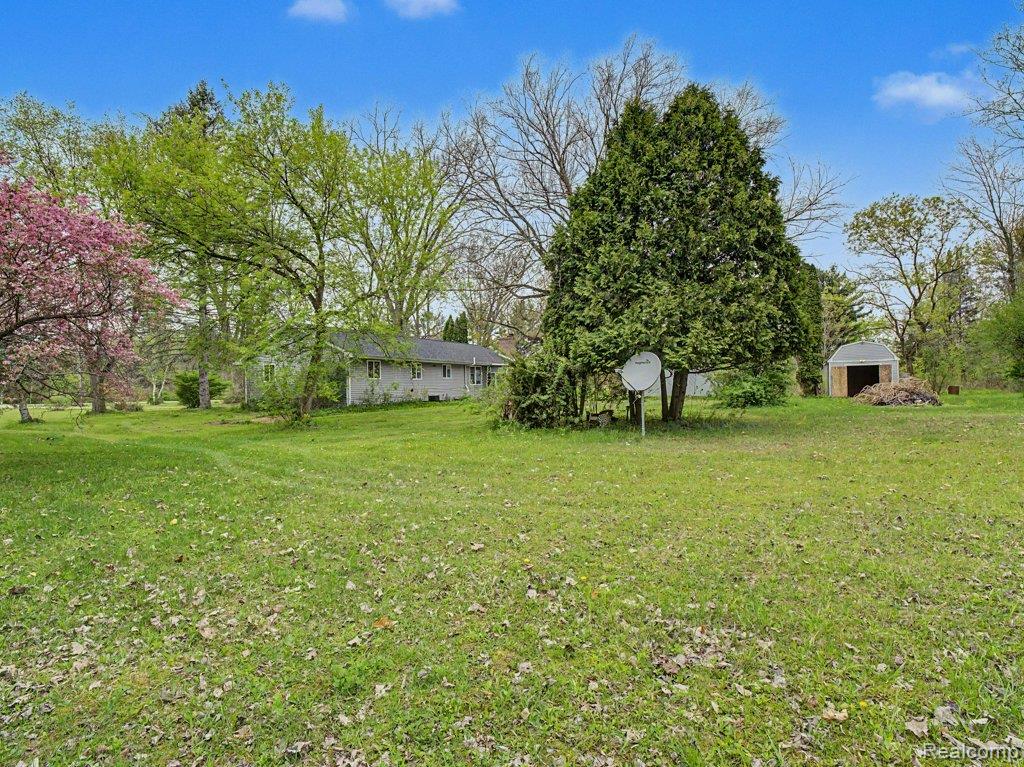11414 North Lewis Road Clio, MI 48420 - Photo 42 of 54