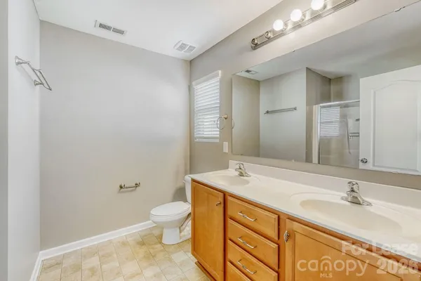 $1,900 | 14419 Glendon Hall Lane, Charlotte, NC 28262