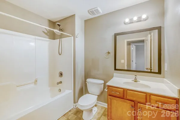 $1,900 | 14419 Glendon Hall Lane, Charlotte, NC 28262