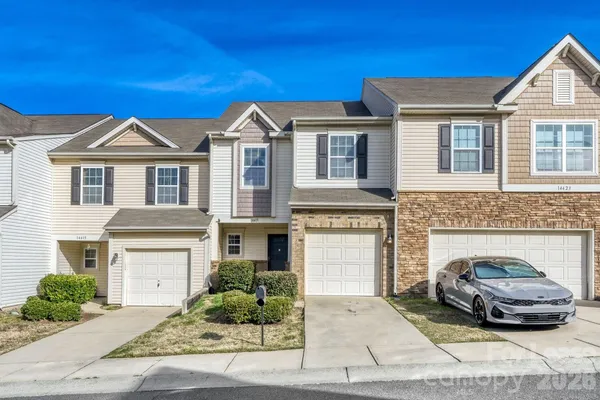 $1,900 | 14419 Glendon Hall Lane, Charlotte, NC 28262