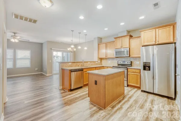 $1,900 | 14419 Glendon Hall Lane, Charlotte, NC 28262