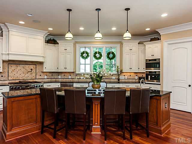 2121 Buckingham Road Raleigh, NC 27607 - Photo 7 of 25
