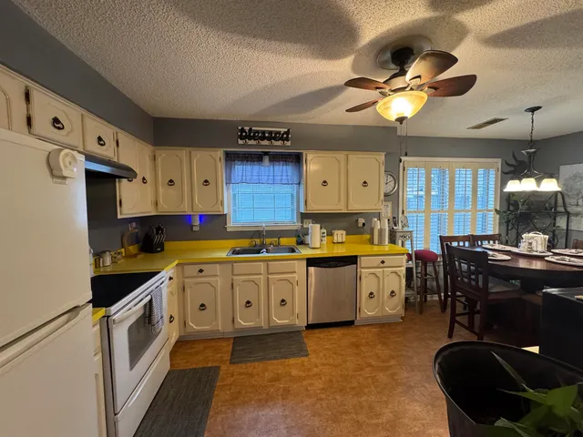 $130,000 | 5955 Ponderosa Pine Trail, Unit 5955, Memphis, TN 38115