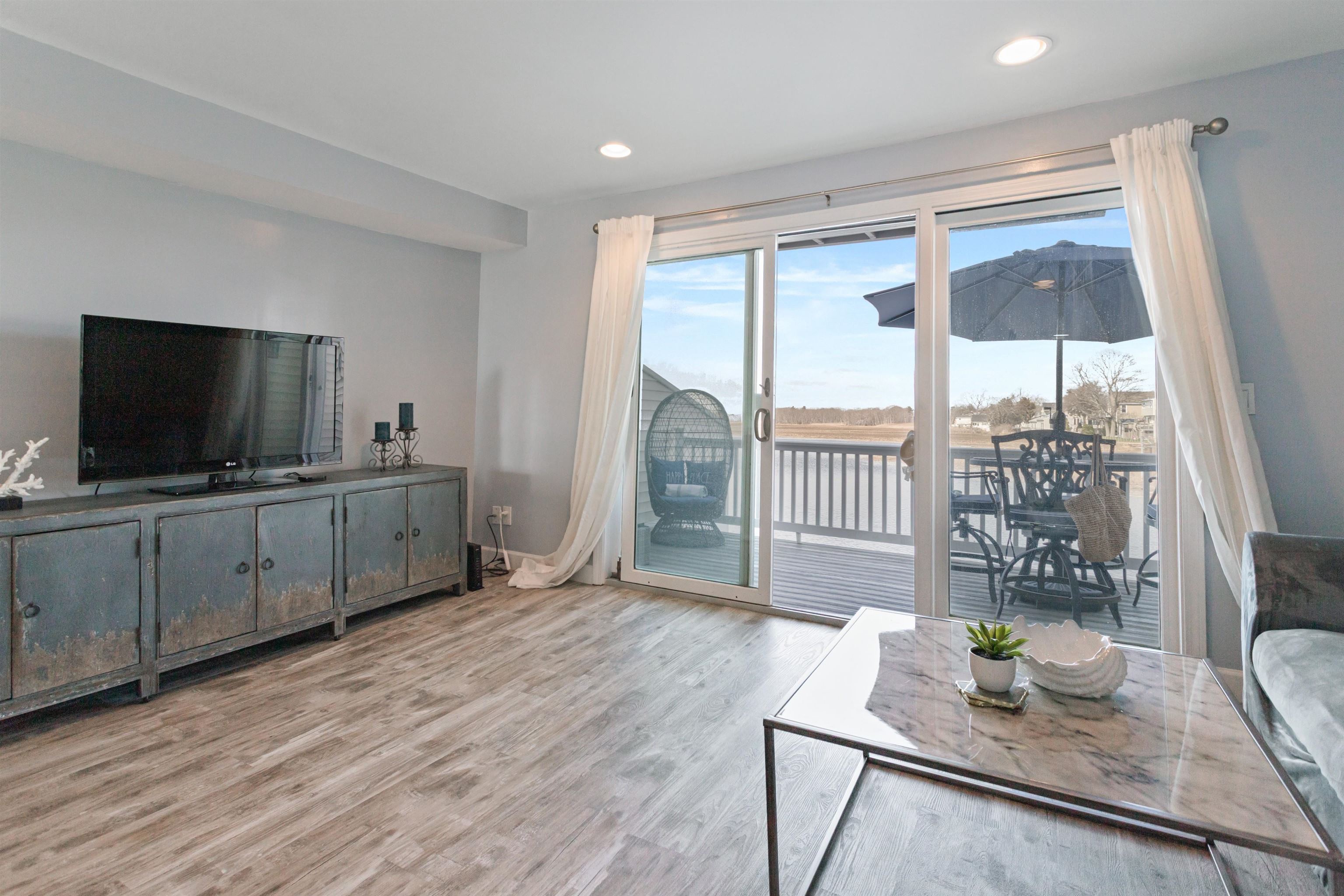 571 Winnacunnet Road, Unit 3 Hampton, NH 03842 - Photo 8 of 34