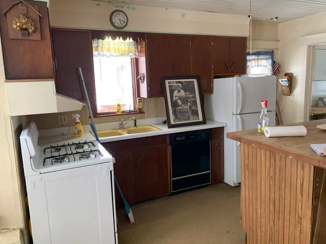 $99,000 | N6467 County Rd M, Westfield, WI 53964