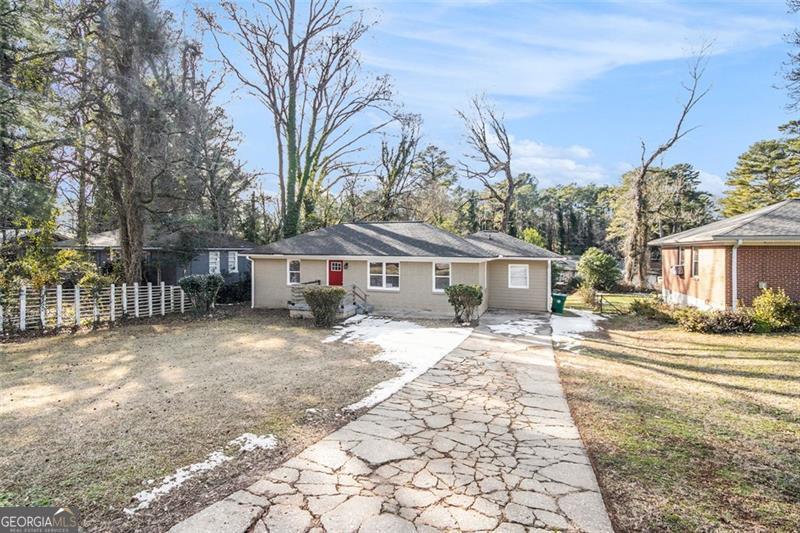 2077 Rosewood