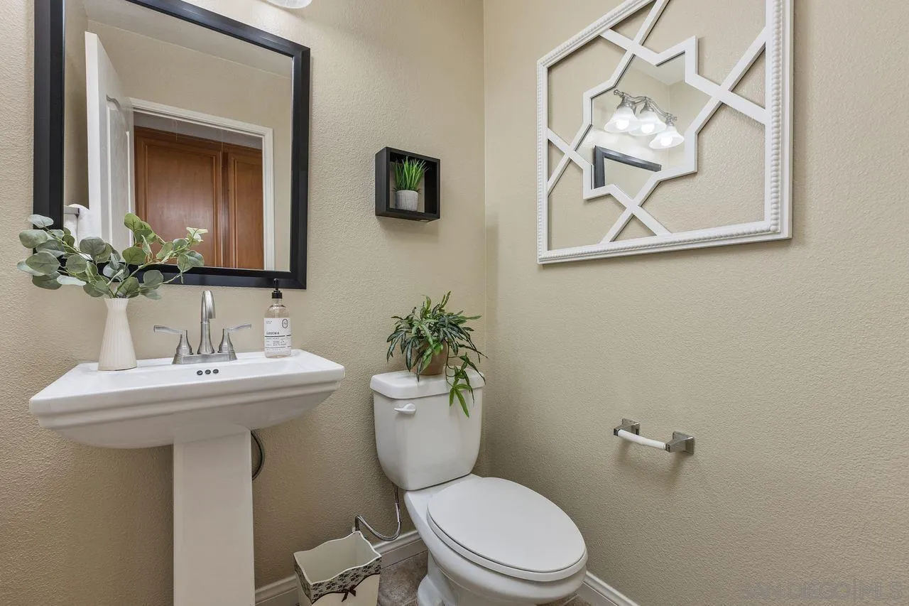 16913 New Rochelle Way, Unit 83 San Diego, CA 92127 - Photo 17 of 41