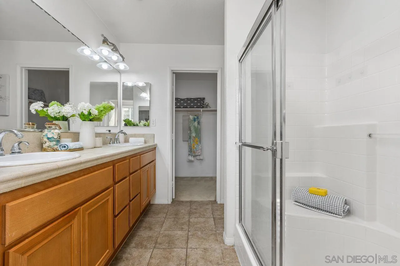16913 New Rochelle Way, Unit 83 San Diego, CA 92127 - Photo 27 of 41