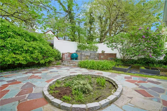 $8,250 | 6 Wildway, Bronxville, NY 10708