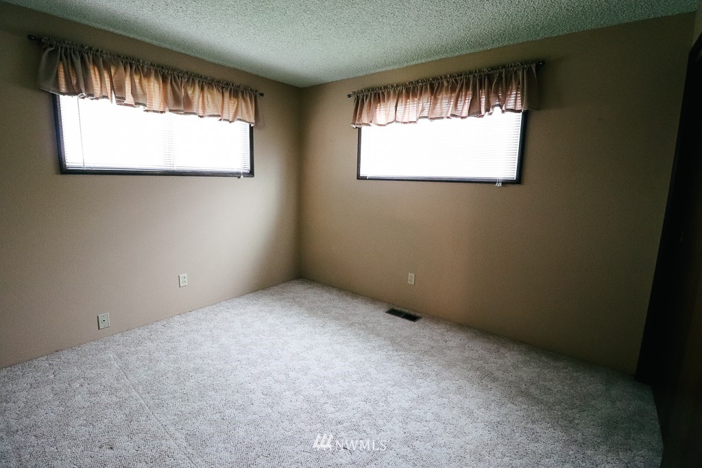 667 Spencer Road Toledo, WA 98591 - Photo 11 of 24 Gallery Image 11
