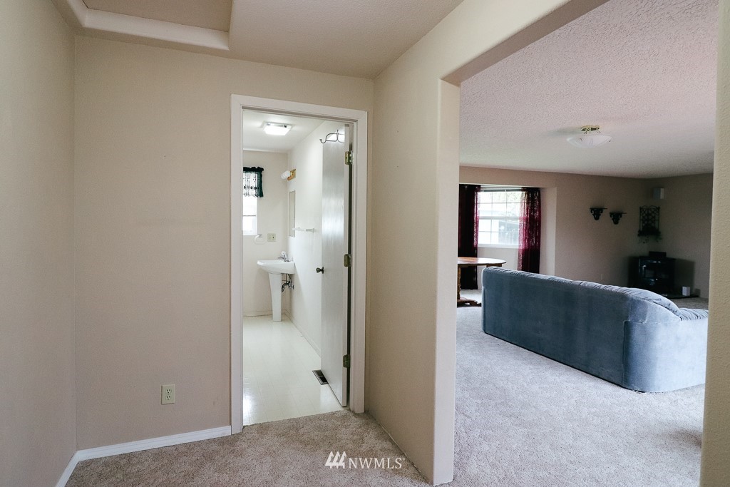 667 Spencer Road Toledo, WA 98591 - Photo 14 of 24 Gallery Image 14