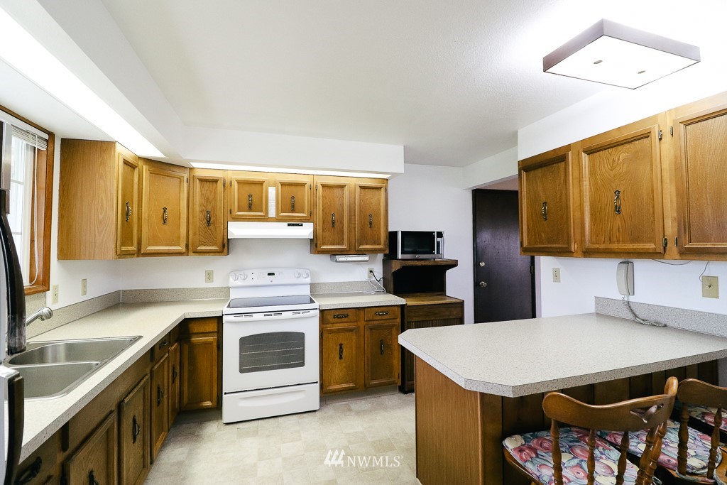 667 Spencer Road Toledo, WA 98591 - Photo 4 of 24 Gallery Image 4