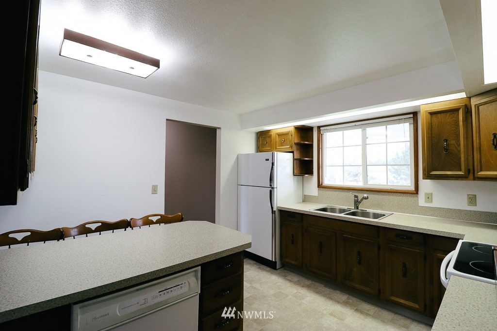 667 Spencer Road Toledo, WA 98591 - Photo 5 of 24 Gallery Image 5