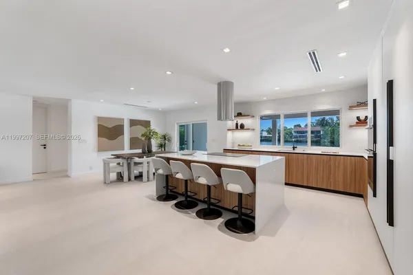 $25,000 | 19721 Northeast 23rd Avenue, Miami, FL 33180