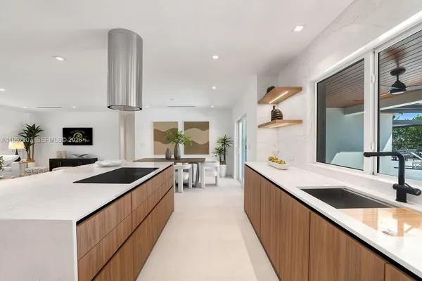 $25,000 | 19721 Northeast 23rd Avenue, Miami, FL 33180