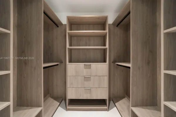 $25,000 | 19721 Northeast 23rd Avenue, Miami, FL 33180