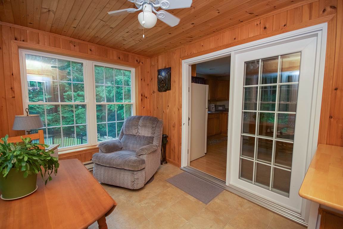 17 School House Road Sandown, NH 03873 - Photo 30 of 40