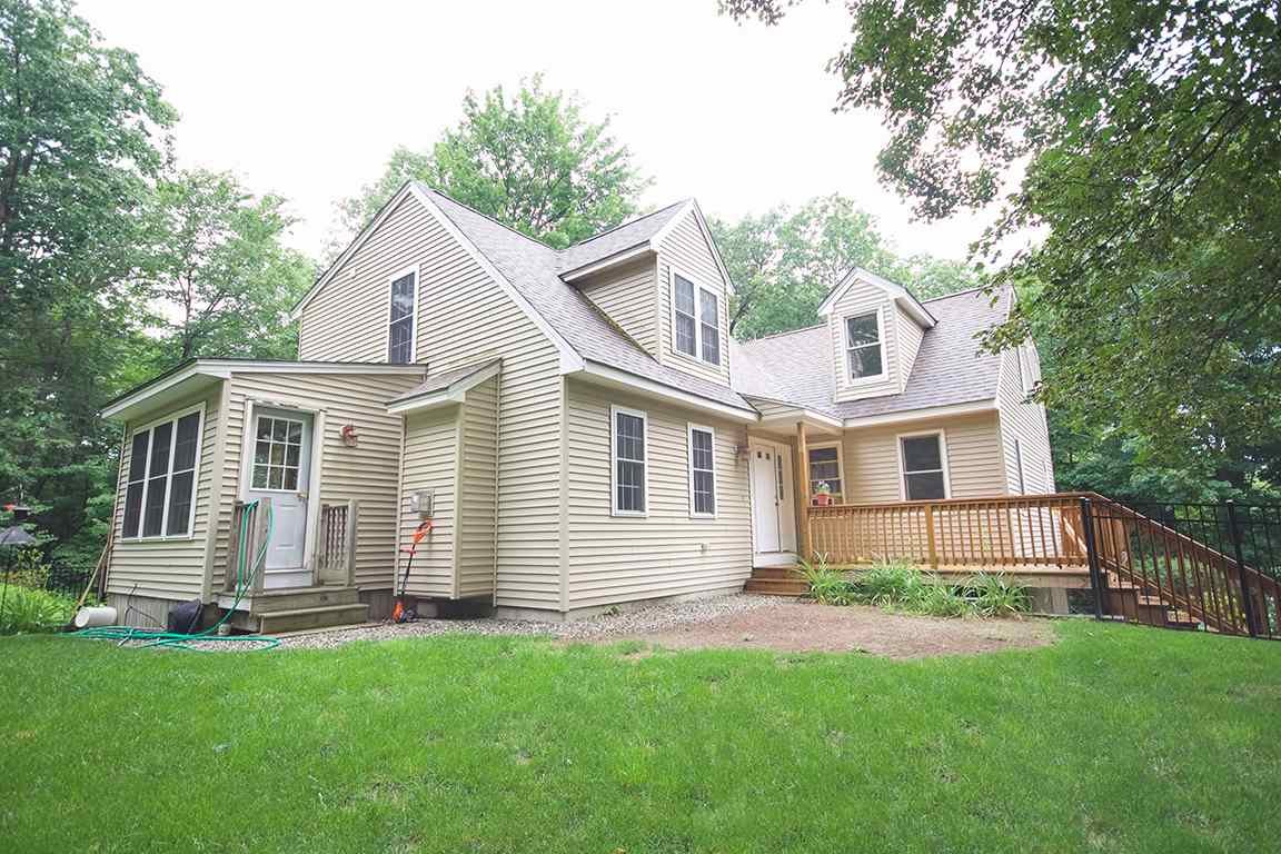 17 School House Road Sandown, NH 03873 - Photo 38 of 40