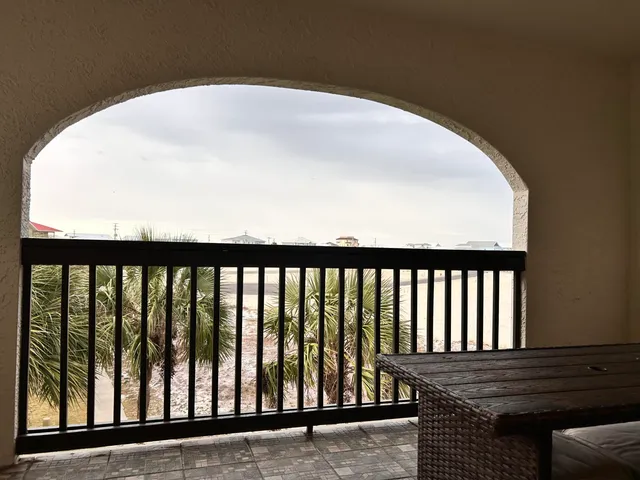 a picture of a floor to ceiling window