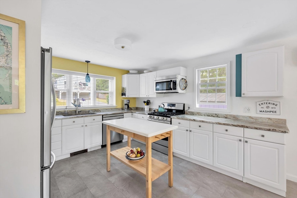 11 Santuit Pond Road Mashpee, MA 02649 - Photo 6 of 40 Gallery Image 6