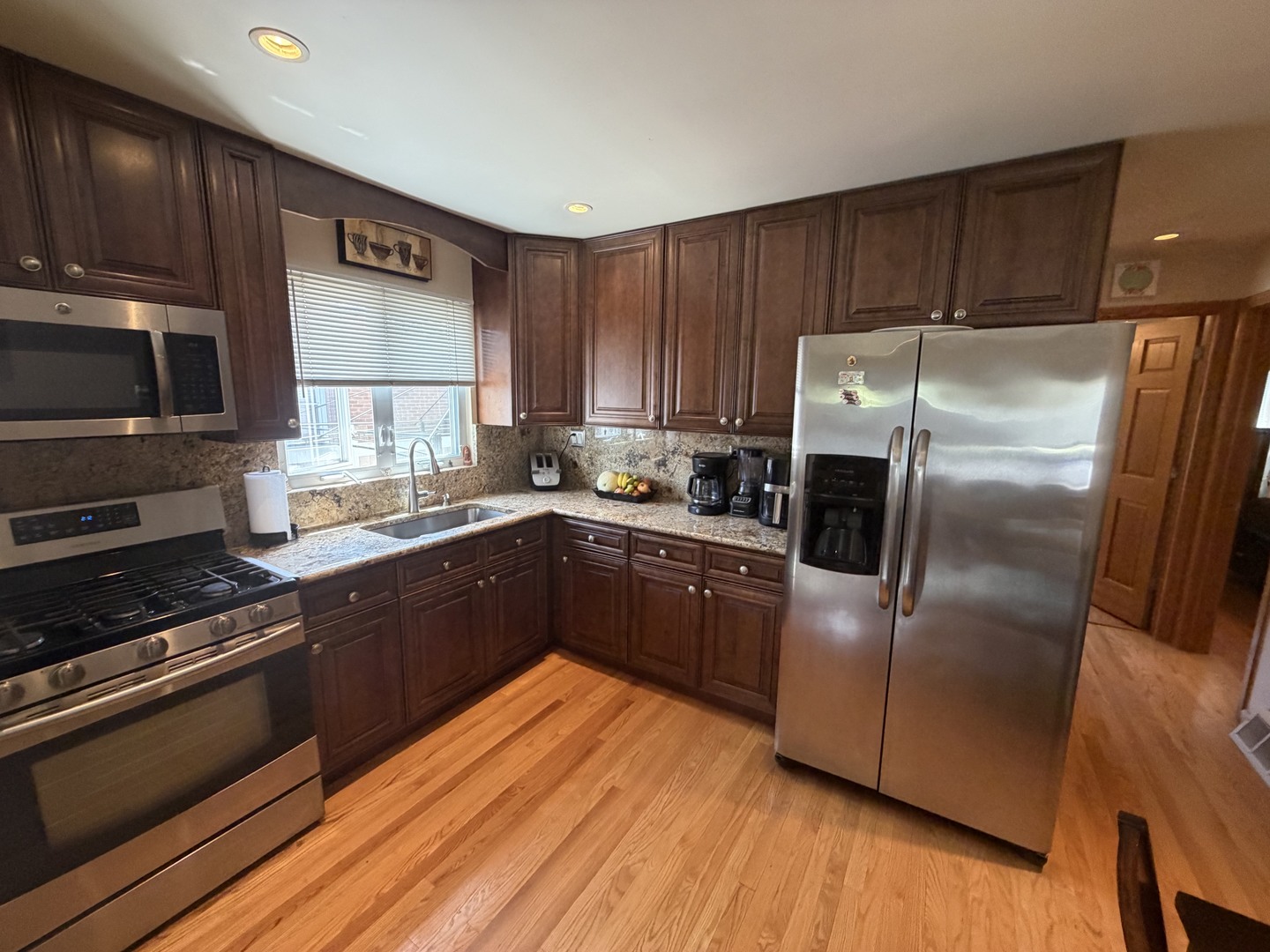3442 Prairie Avenue Brookfield, IL 60513 - Photo 9 of 26