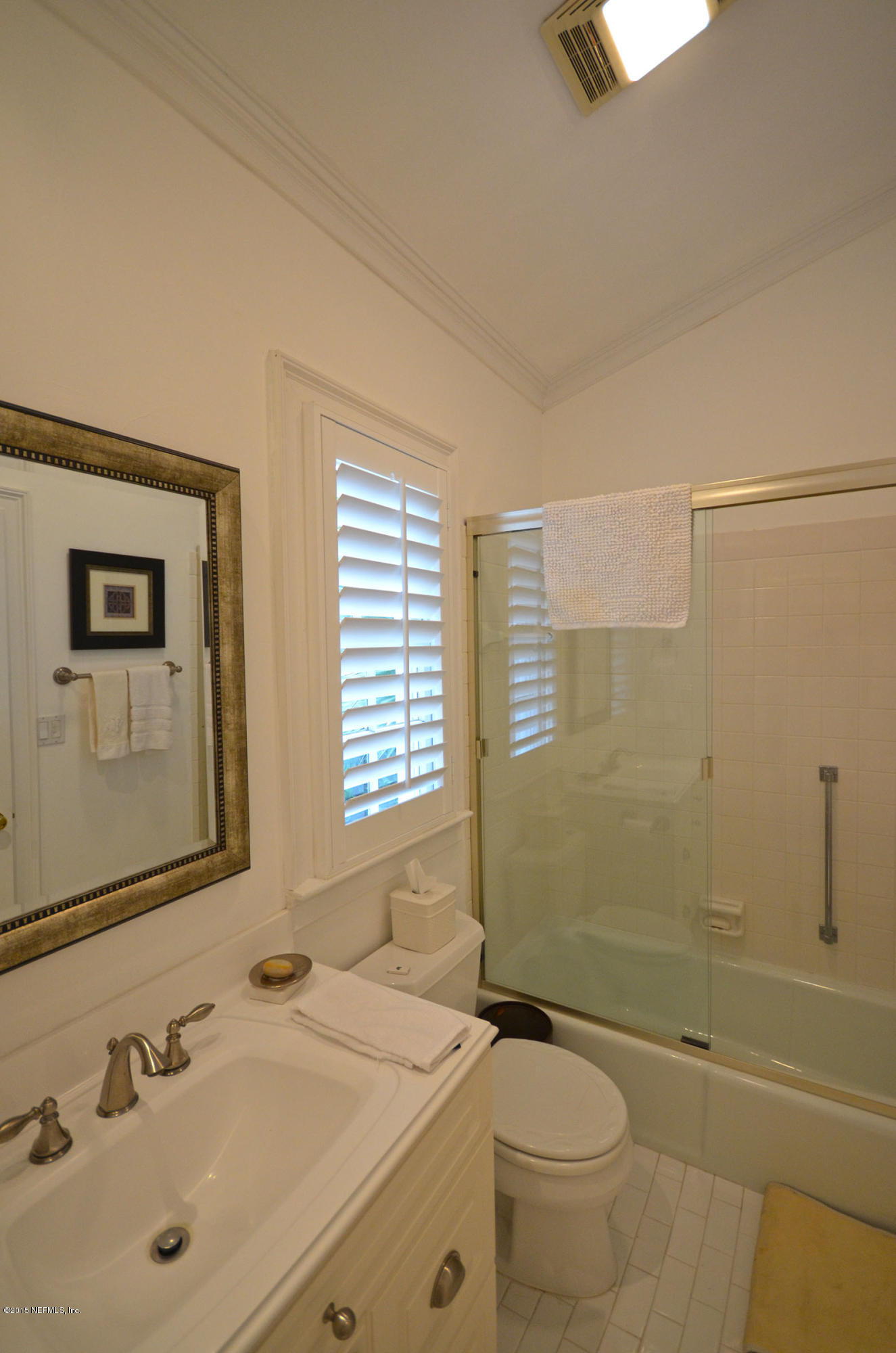 4091 Timuquana Road Jacksonville, FL 32210 - Photo 27 of 49 Full bath on the first floor