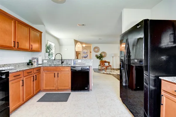 $2,303 | 6807 Alum Rock Lane, Houston, TX 77048