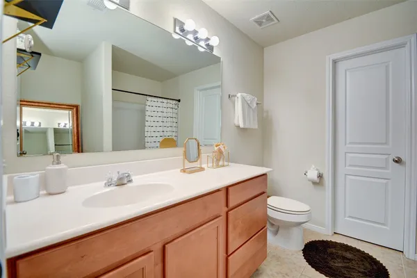 $2,303 | 6807 Alum Rock Lane, Houston, TX 77048