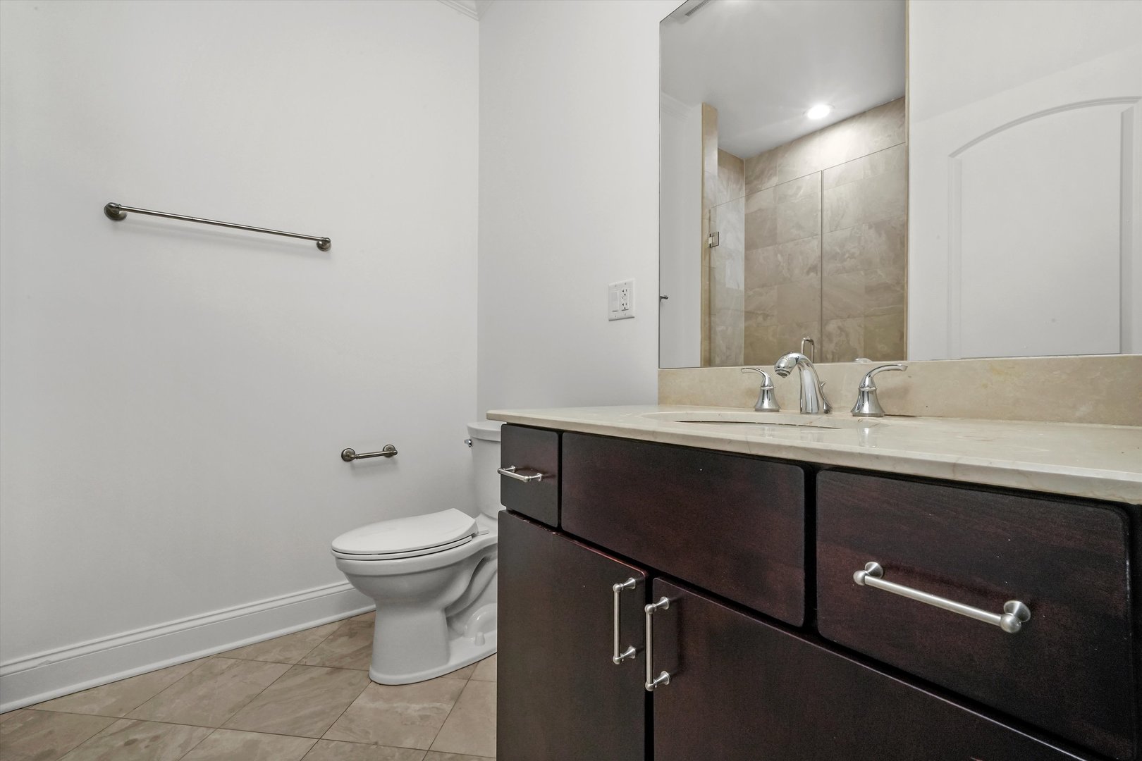 39 North Morgan Street, Unit 2 Chicago, IL 60607 - Photo 26 of 31