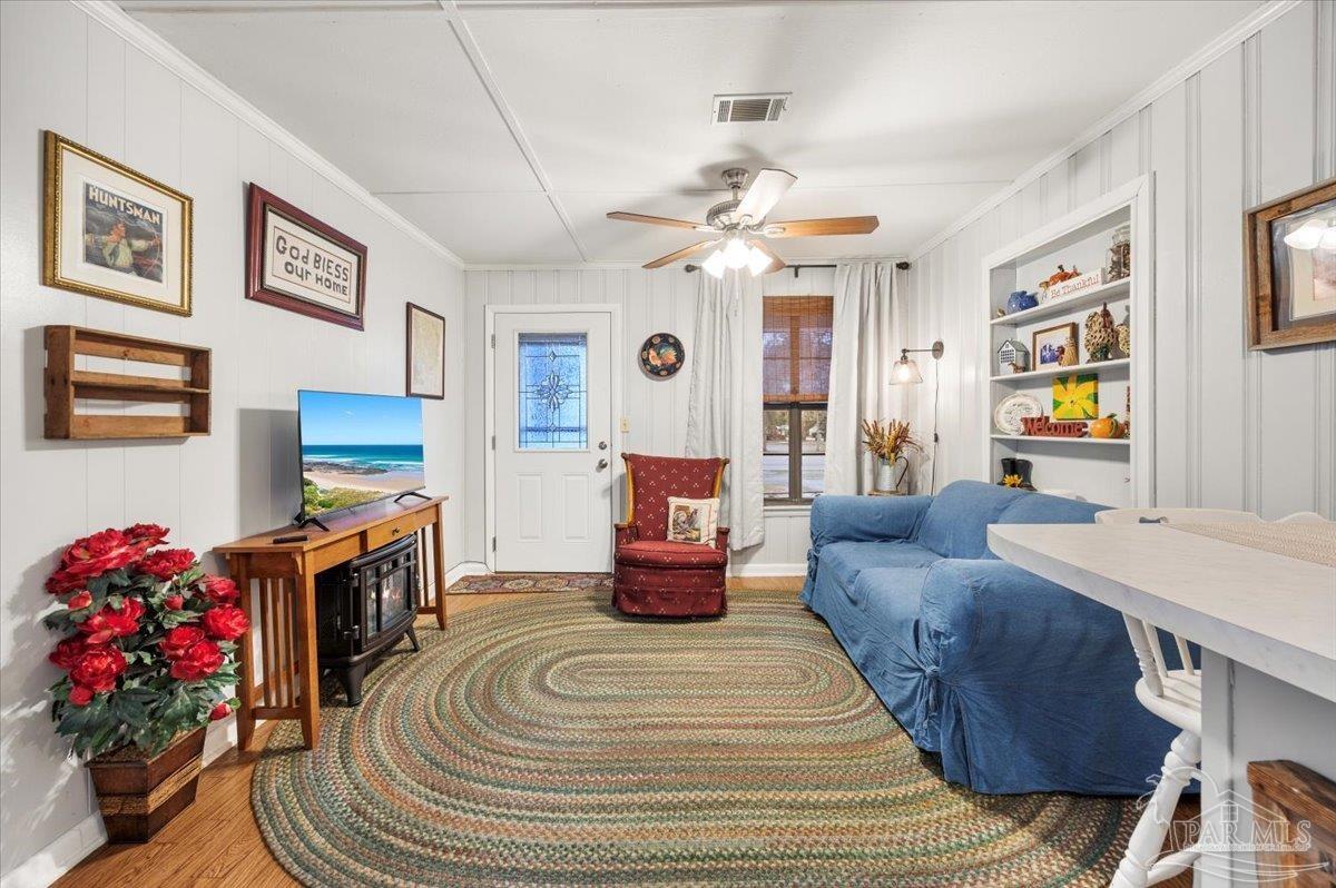 5490 Berryhill Road Milton, FL 32570 - Photo 5 of 27