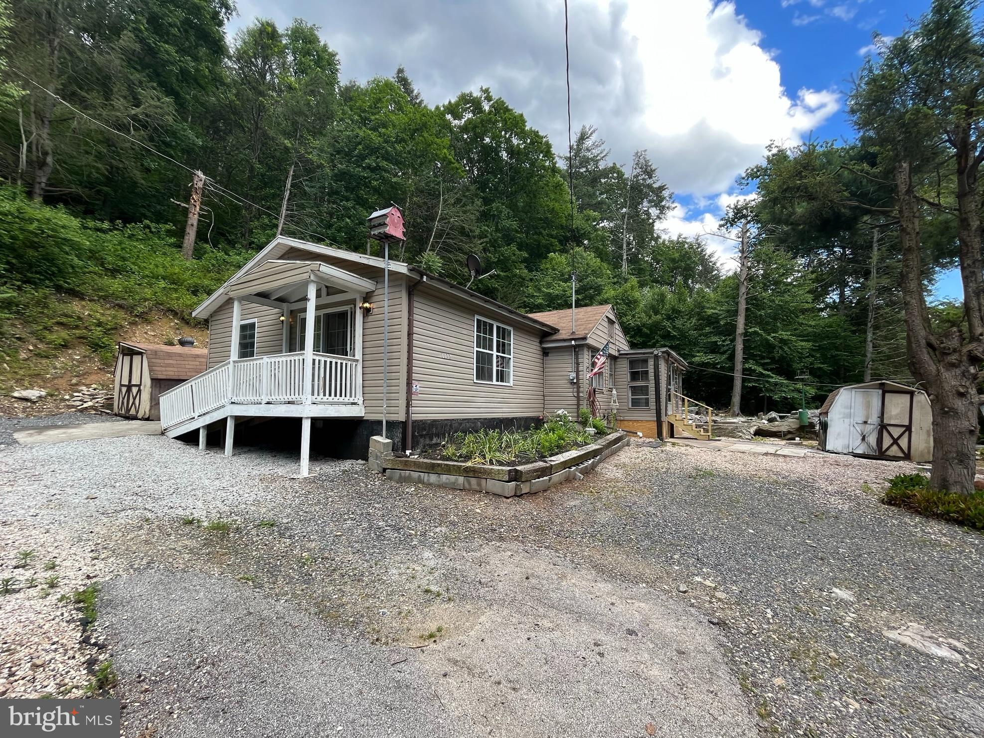 1175 Narrows Road Biglerville, PA 17307 - Photo 2 of 16