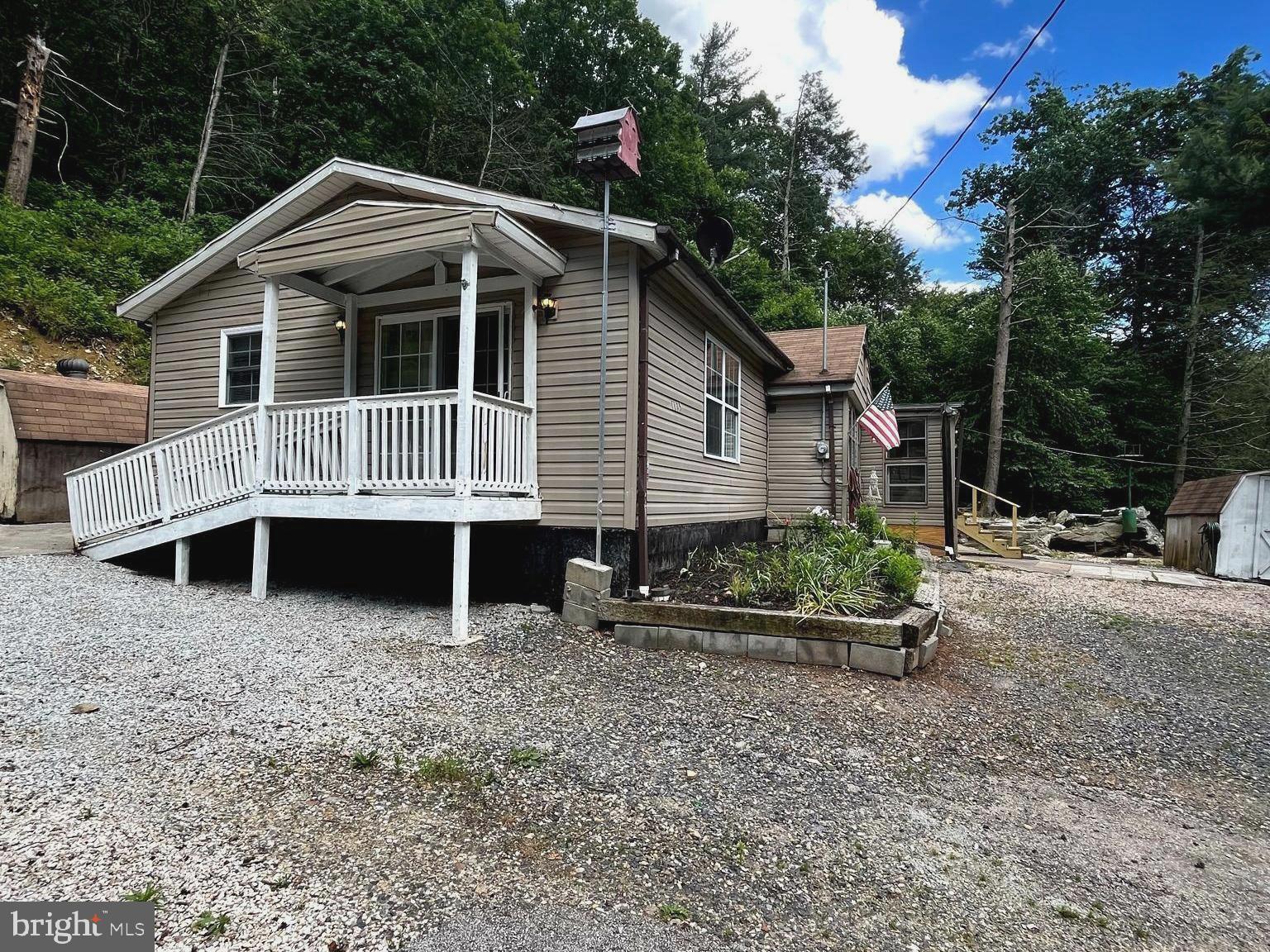 1175 Narrows Road Biglerville, PA 17307 - Photo 3 of 16